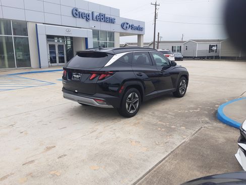 Used 2025 Hyundai Tucson SEL FWD image 7