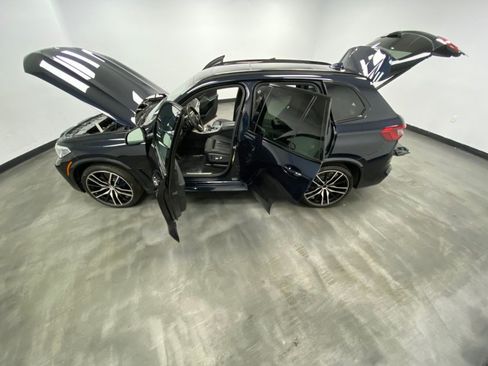 Used 2019 BMW X5 xDrive50i w/ M Sport Package AWD/4WD image 50