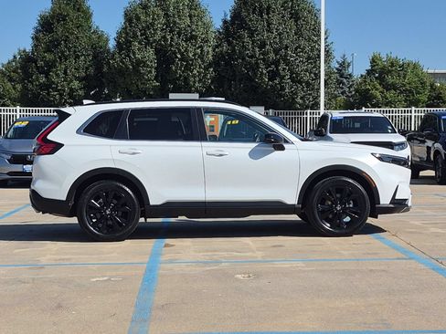 Certified 2024 Honda CR-V Sport Touring image 6