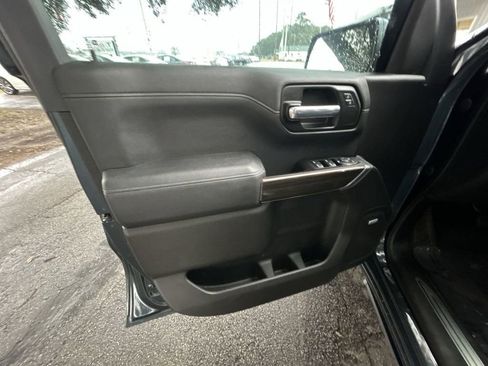 Used 2020 Chevrolet Silverado 1500 LT Trail Boss image 12