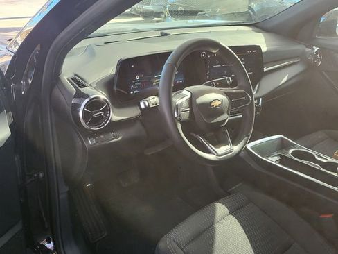 Used 2025 Chevrolet Equinox LT image 5