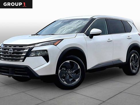 Used 2024 Nissan Rogue SV AWD/4WD image 1