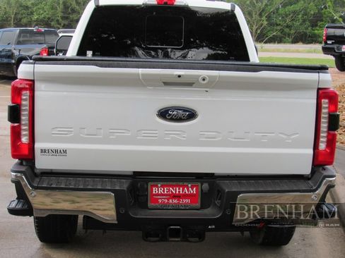 Used 2024 Ford F250 Lariat AWD/4WD image 5