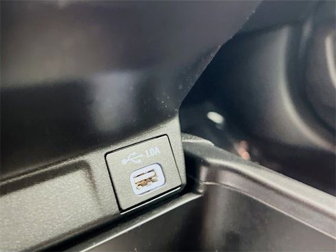 Used 2021 Honda CR-V EX image 16