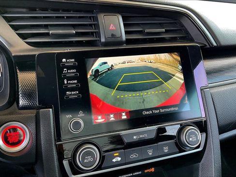 Used 2020 Honda Civic Sport image 14