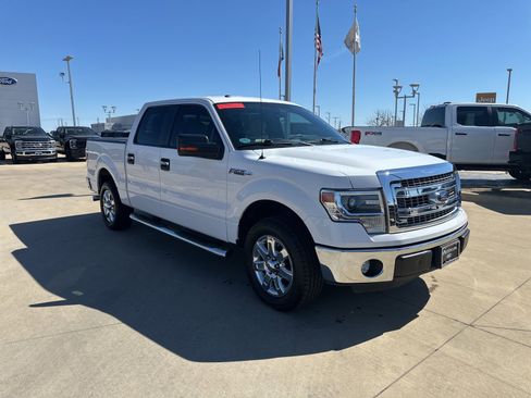 Used 2014 Ford F150 XLT w/ Equipment Group 302A Luxury image 9