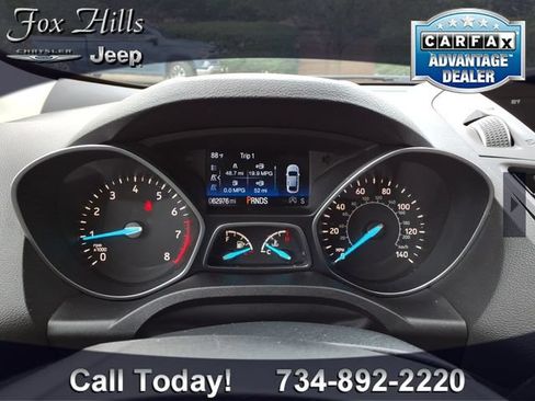 Used 2017 Ford Escape SE w/ SE Sport Appearance Package AWD/4WD image 18