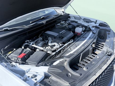 Used 2023 Cadillac Escalade Sport w/ Touring Package image 23