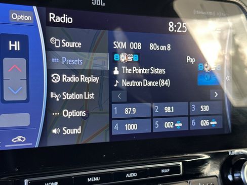 Used 2021 Toyota Highlander Platinum image 15