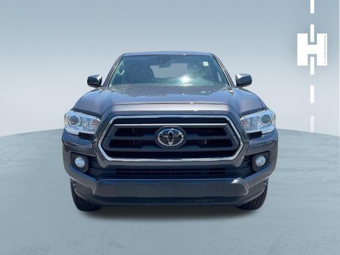 Used 2023 Toyota Tacoma SR5 AWD/4WD image 2