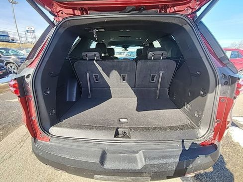 Used 2023 Chevrolet Traverse LT AWD/4WD image 20