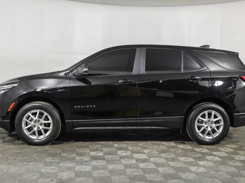 Used 2022 Chevrolet Equinox LS image 19