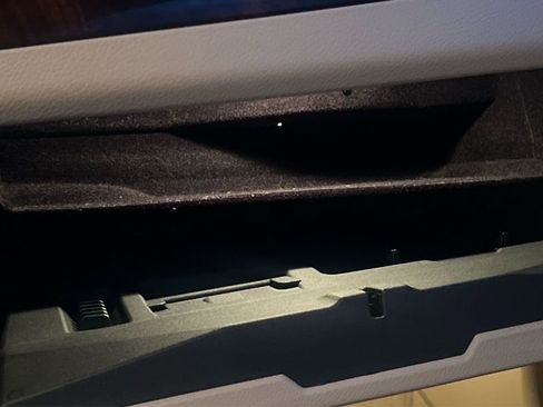 Used 2014 Mercedes-Benz E 350 Cabriolet image 36