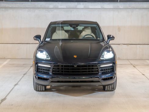 Certified 2023 Porsche Cayenne Coupe AWD/4WD image 10