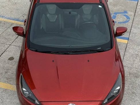 Used 2018 Ford Focus ST w/ Equipment Group 401A image 12