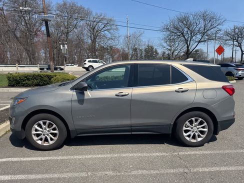 Used 2018 Chevrolet Equinox LT image 21