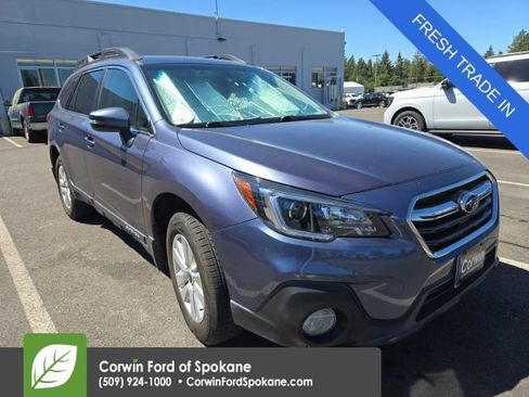 Used 2018 Subaru Outback 2.5i Premium AWD/4WD image 1