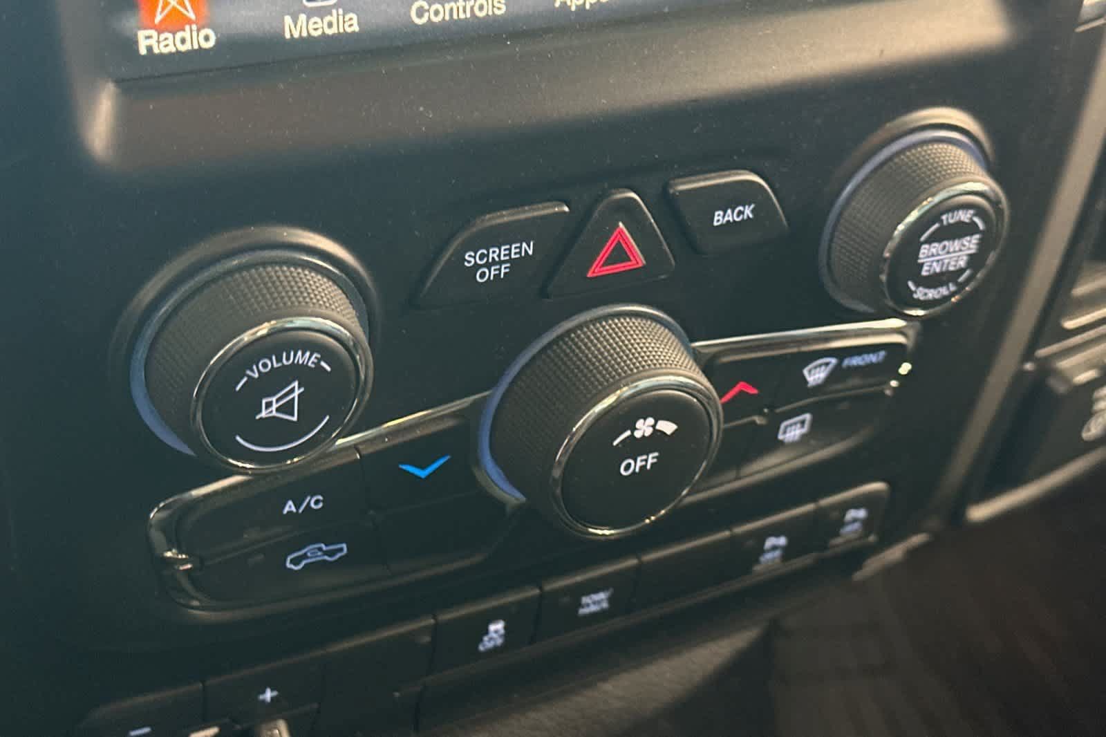 Used 2016 RAM 1500 Big Horn RWD image 21
