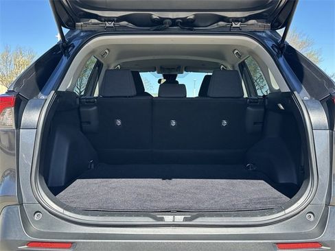 Certified 2023 Toyota RAV4 LE image 28