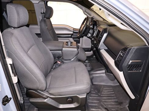 Used 2019 Ford F150 XL w/ Equipment Group 101A Mid AWD/4WD image 18