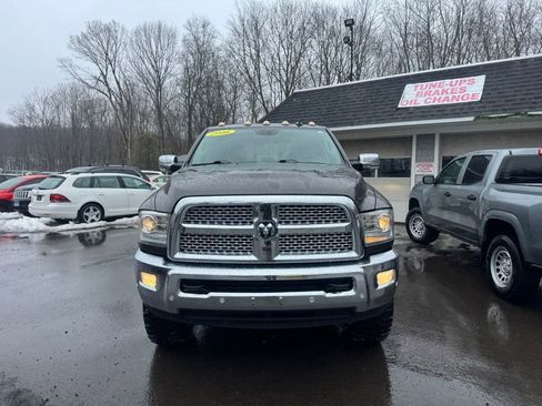 Used 2016 RAM 2500 Laramie w/ Convenience Group AWD/4WD image 10