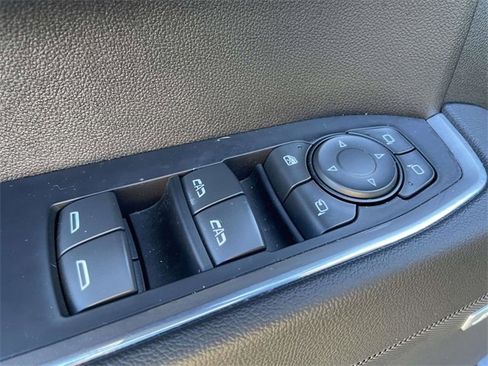 Used 2022 GMC Sierra 1500 SLT w/ SLT Premium Plus Package image 16