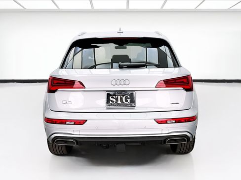 Used 2023 Audi Q5 2.0T Premium w/ Convenience Package AWD/4WD image 5