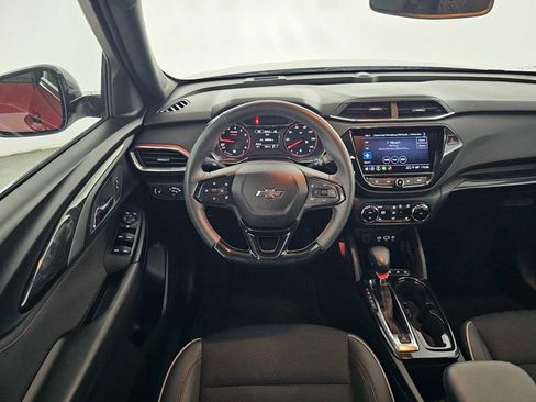 Used 2023 Chevrolet TrailBlazer RS w/ Convenience Package image 18