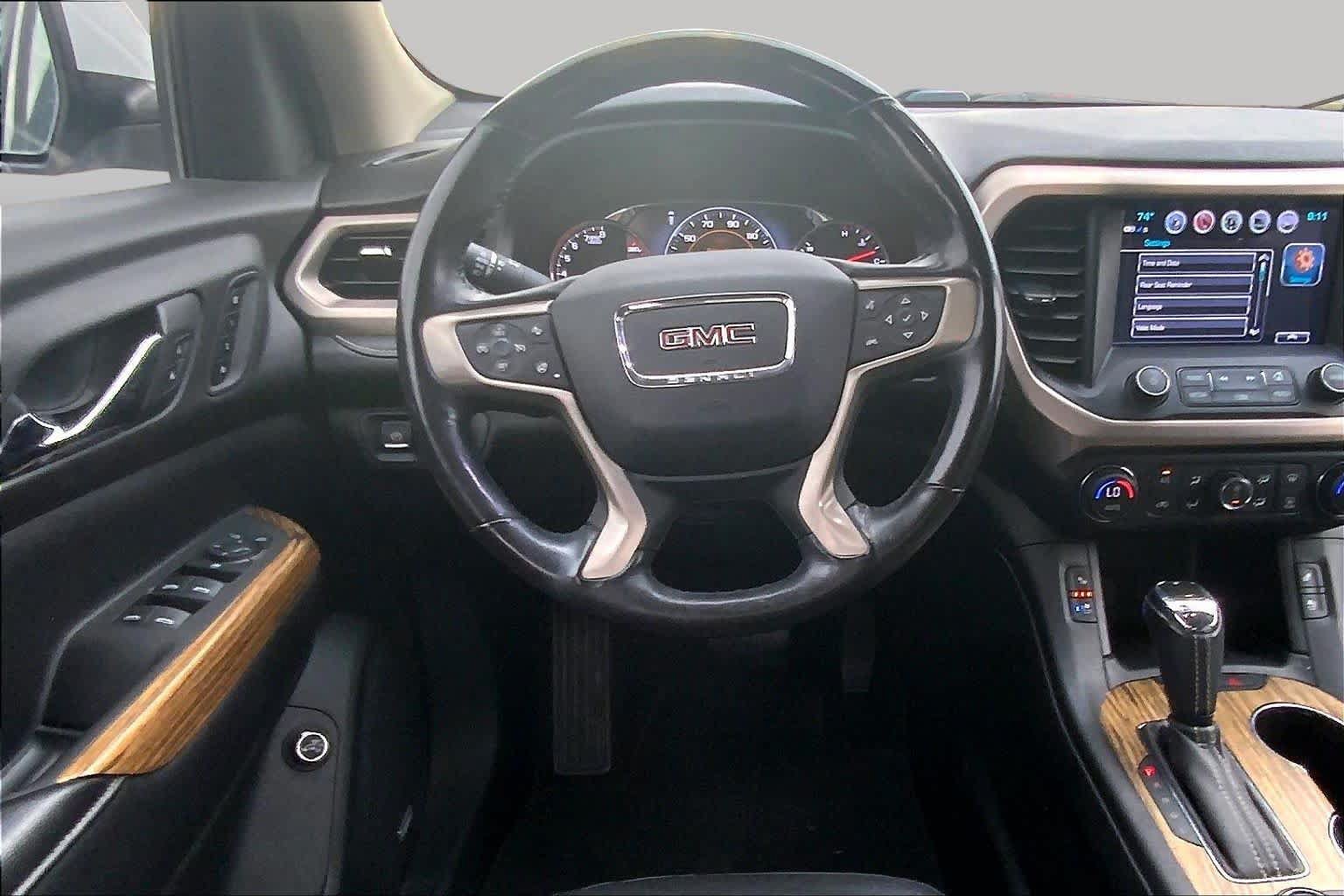 Used 2019 GMC Acadia Denali AWD/4WD image 6