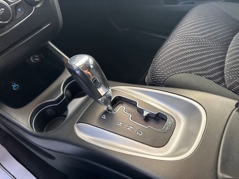 Used 2020 Dodge Journey SE w/ SE Popular Equipment Group image 20