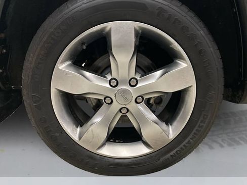 Used 2012 Jeep Grand Cherokee Limited w/ Trailer Tow Group IV image 17