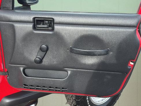 Used 2005 Jeep Wrangler Sport image 33