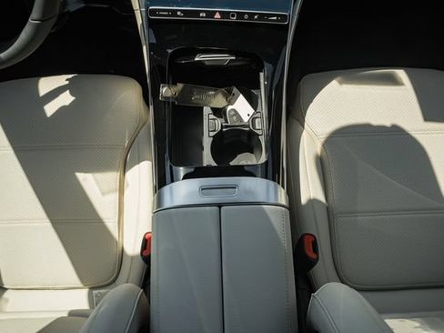 New 2026 Mercedes-Benz C 300 4MATIC Sedan image 25