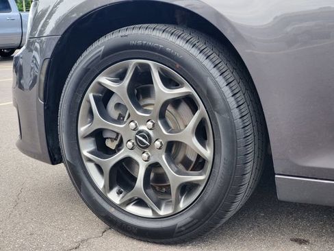 Certified 2016 Chrysler 300 S AWD/4WD image 28
