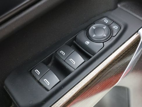 Used 2021 Chevrolet Silverado 1500 RST w/ Z71 Off-Road Package image 22