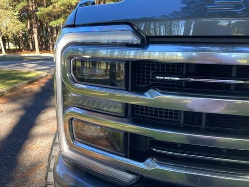 Used 2024 Ford F350 Limited w/ FX4 Off-Road Package image 9