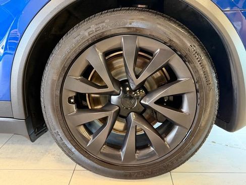 Used 2023 Tesla Model X AWD/4WD image 49