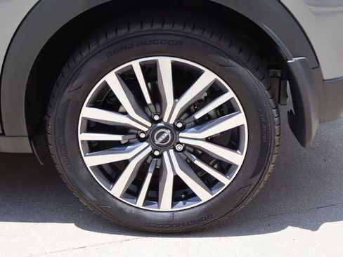 Used 2024 Nissan Kicks SV FWD image 26