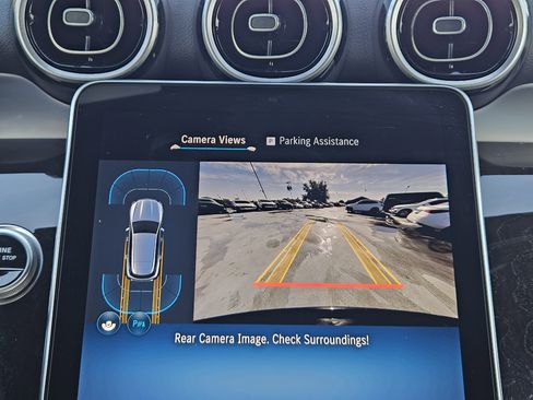 Certified 2025 Mercedes-Benz GLC 300 image 18