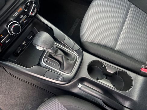 Used 2025 Kia Soul LX w/ LX Technology Package image 39