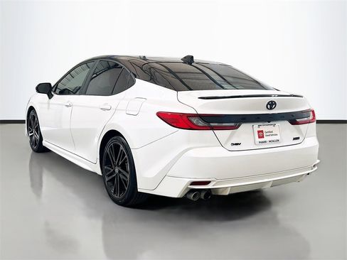 Used 2025 Toyota Camry XSE image 6