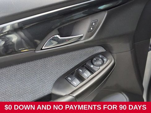 Used 2025 Chevrolet TrailBlazer LT AWD/4WD image 13