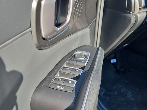 New 2026 Kia Sorento EX FWD image 19