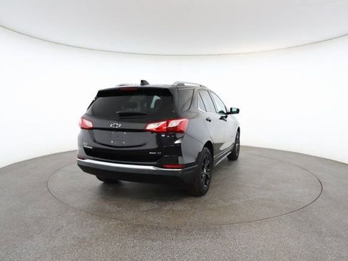 Used 2020 Chevrolet Equinox LT image 16