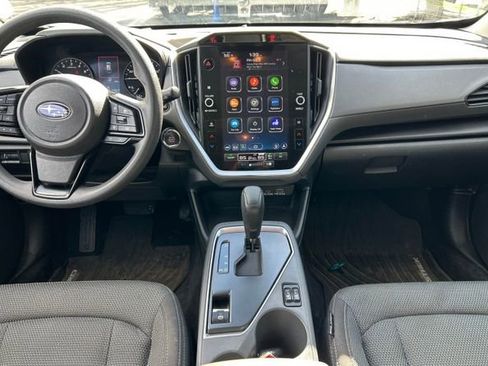 Used 2024 Subaru Crosstrek 2.0i Premium image 8