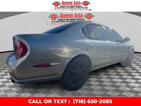 Used 2000 Nissan Maxima SE image 7