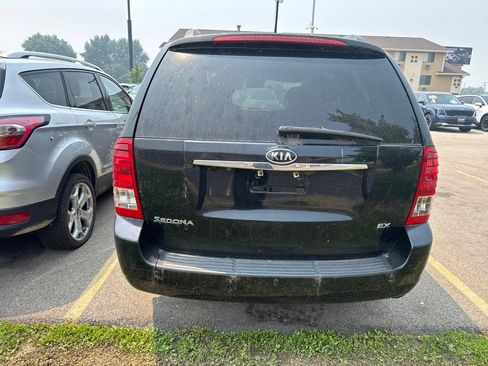 Used 2012 Kia Sedona EX FWD image 5