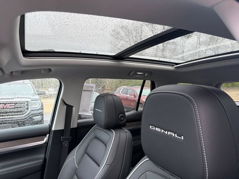 New 2026 GMC Terrain Denali w/ LPO, Floor Liner Package AWD/4WD image 19