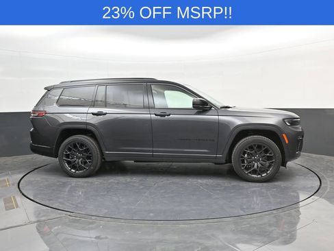 New 2026 Jeep Grand Cherokee L Summit AWD/4WD image 8
