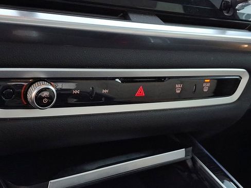 Used 2025 BMW X5 M60i w/ Climate Comfort Package image 12